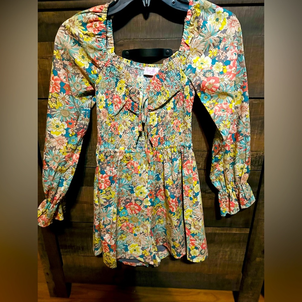 Pink Lilly XS fall romper 🍁